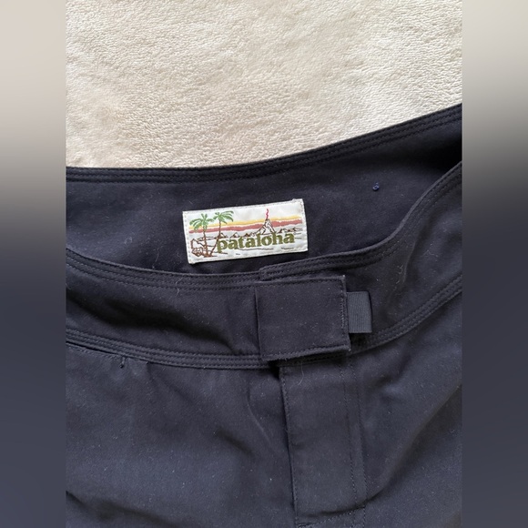 PATAGONIA Pataloha Pants Womens size‎ 2 Black Kokawe Capri - Picture 2 of 8